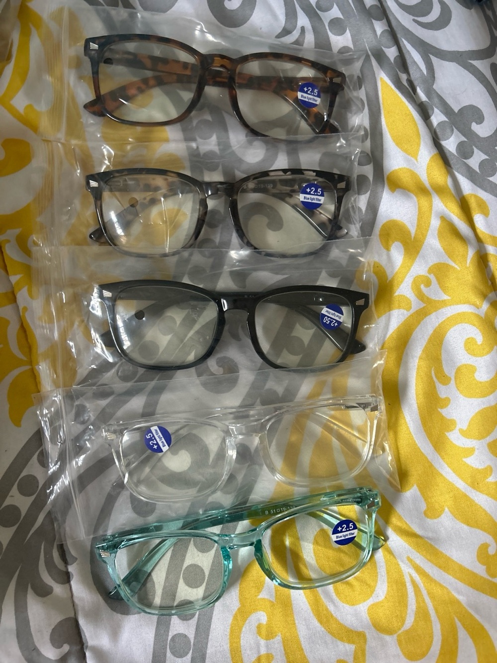 Reading Glasses 5-Pack — +2.5 Blue Light Filter, New